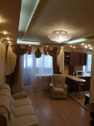 Апартаменты Двухкомнатная люкс студия с Wi-FI возле цирка в центре Луганск Апартаменты с 1 спальней-1